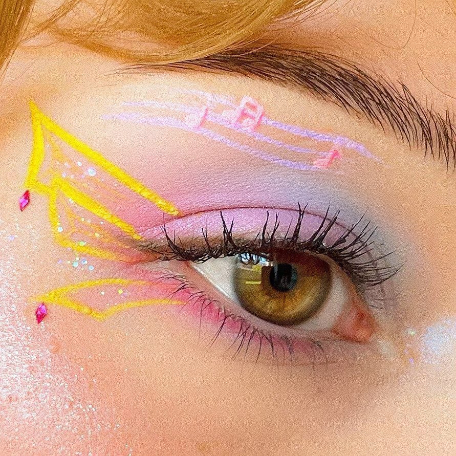 Kako izabrati svoj makeup look za sezonu popularnih festivala